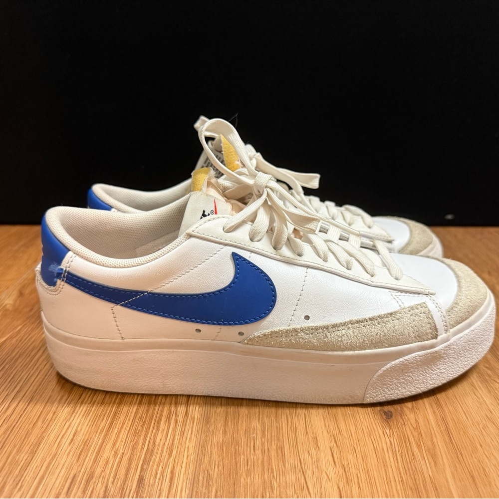 Nike Women’s Blazer Low ‘77